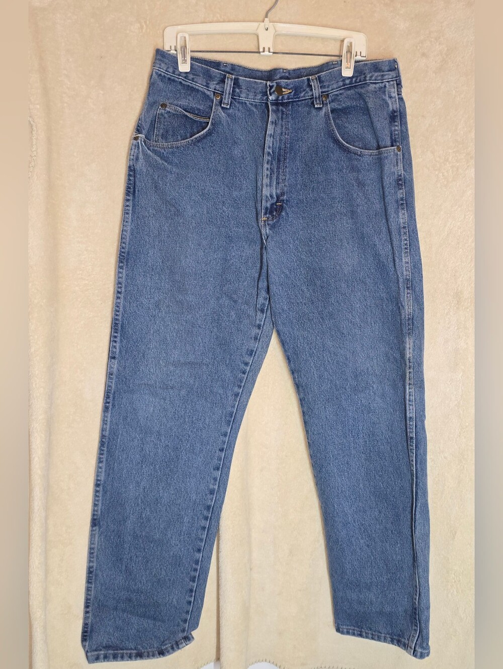 Old Mill Blue Jeans Size 36 X 32 100% Cotton